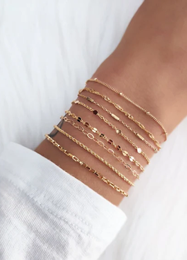 Minimalist Gold Multi Chain Bracelet Set